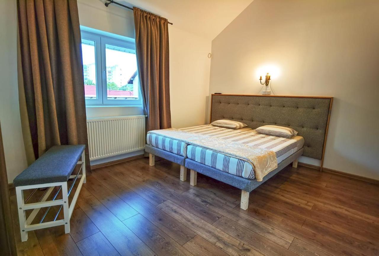Apartament 2 Camere - Casa Divertis Buzău Exteriér fotografie