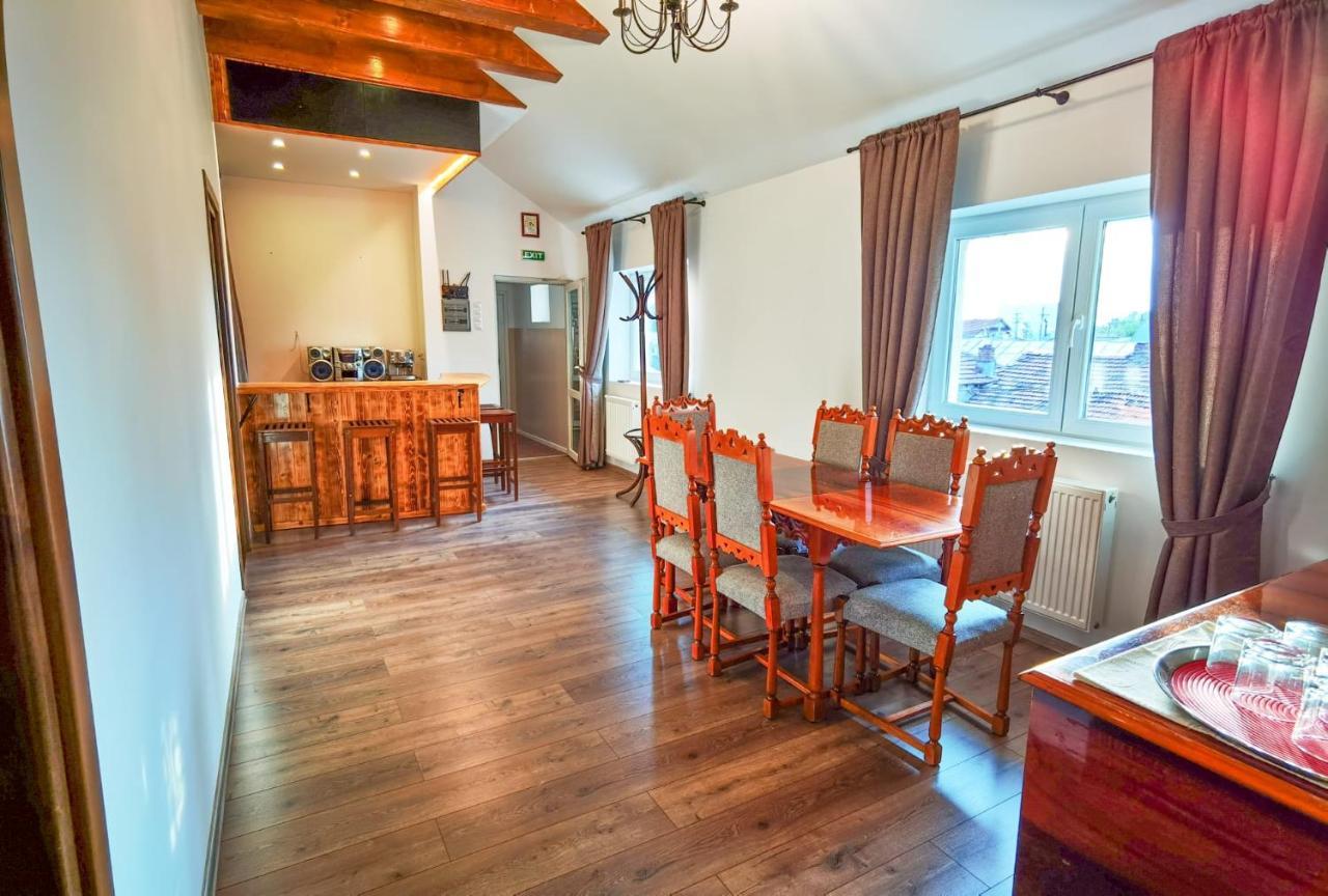 Apartament 2 Camere - Casa Divertis Buzău Exteriér fotografie