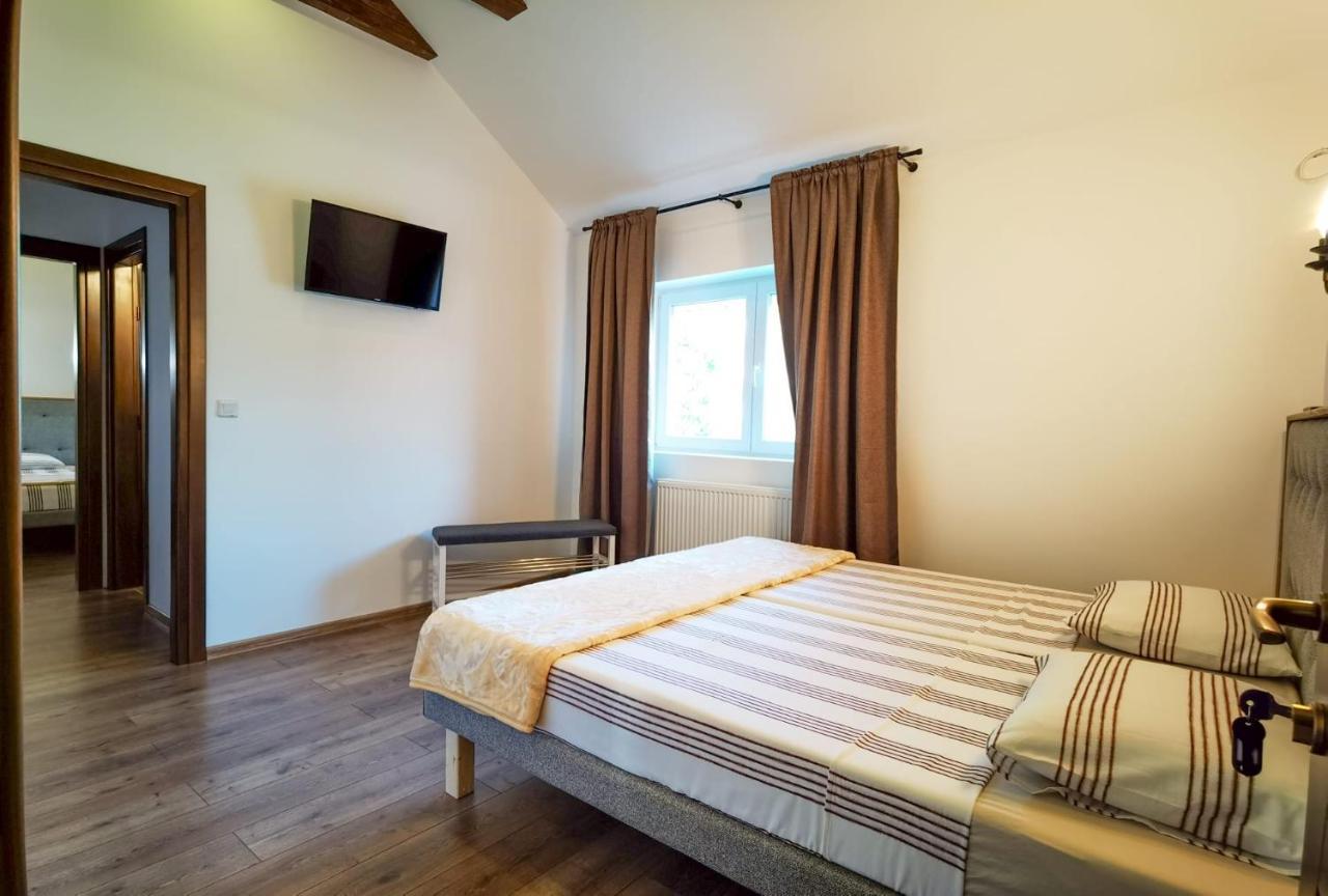 Apartament 2 Camere - Casa Divertis Buzău Exteriér fotografie