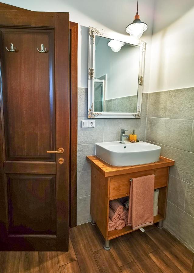 Apartament 2 Camere - Casa Divertis Buzău Exteriér fotografie