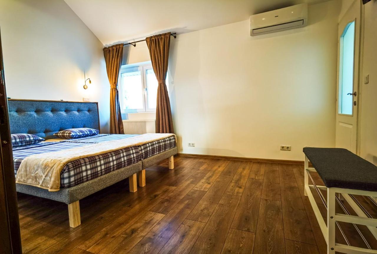 Apartament 2 Camere - Casa Divertis Buzău Exteriér fotografie