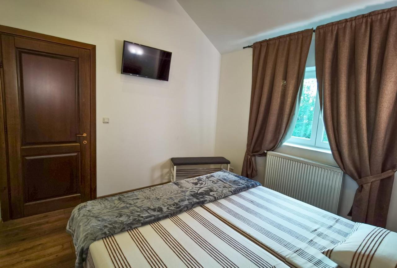 Apartament 2 Camere - Casa Divertis Buzău Exteriér fotografie