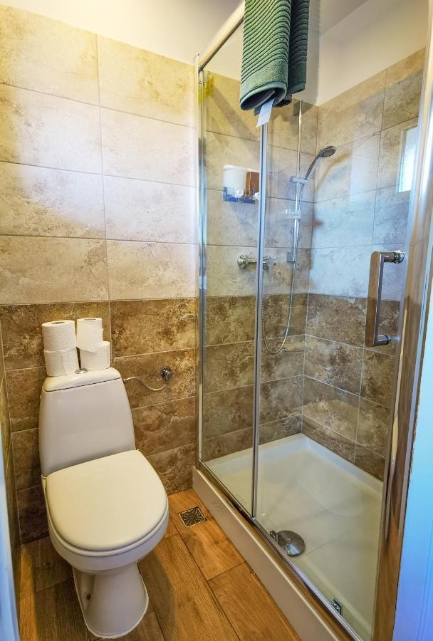 Apartament 2 Camere - Casa Divertis Buzău Exteriér fotografie